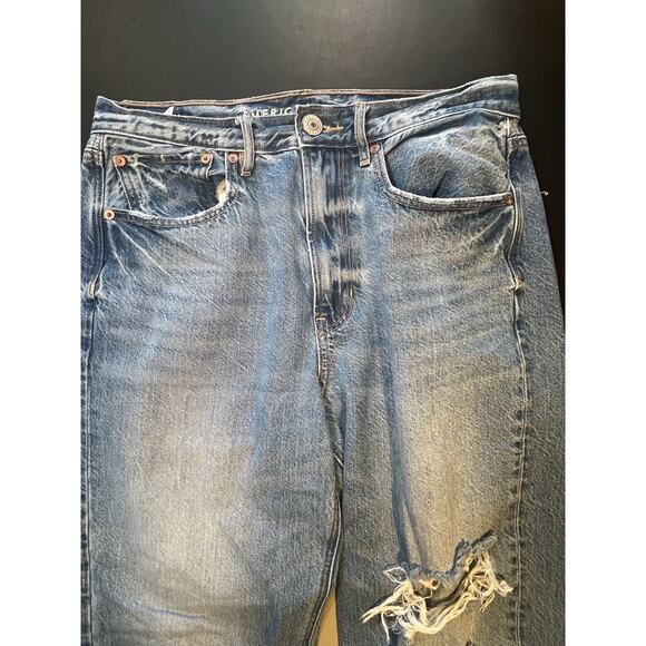 American Eagle Jeans 90’s Boyfriend Distressed Women’s 6 Long Blue **READ** - Picture 2 of 10